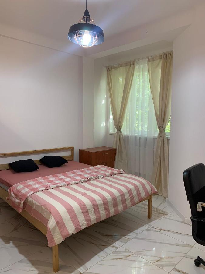 3 In The Center Of Apartment *